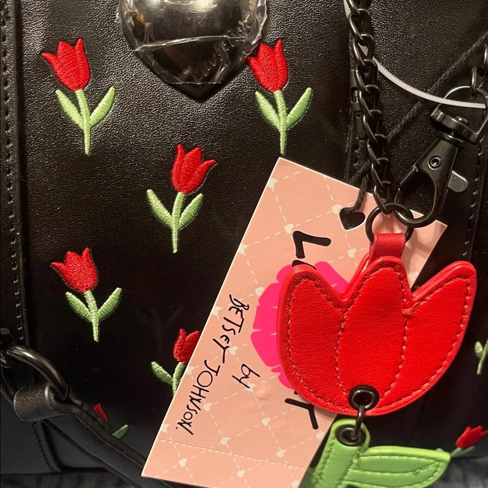 NWT Betsey Johnson 🌷 Tulip 🌷Floral Embroidered Black Handbag - Picture 9 of 13